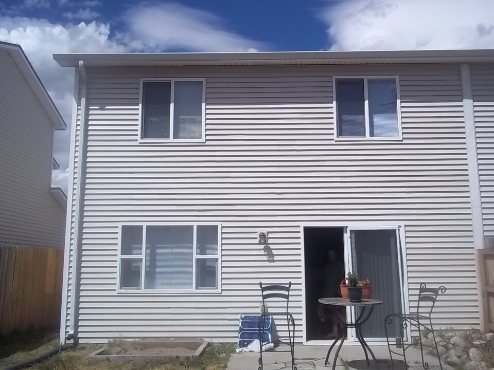 245 Patton Ave in Cheyenne, WY - Building Photo