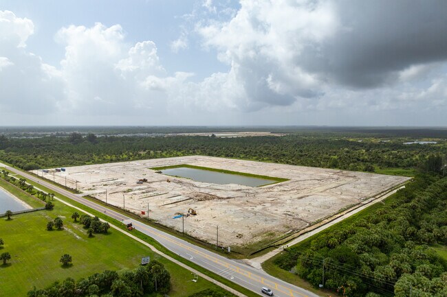 Palm Bay Reserve in Palm Bay, FL - Building Photo - Building Photo