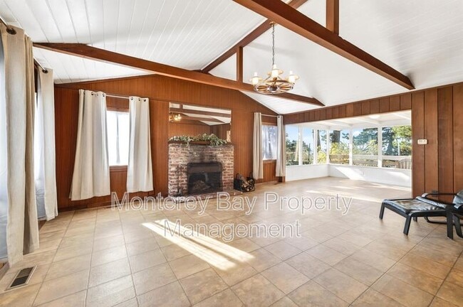 24736 Dolores St in Carmel By The Sea, CA - Building Photo - Building Photo