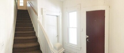 404 S Busey Ave in Urbana, IL - Building Photo - Building Photo