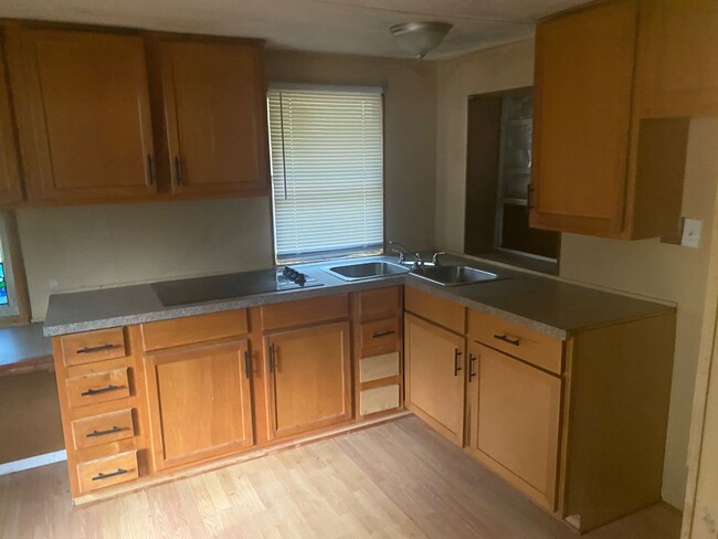 property at 2312 Sledge St