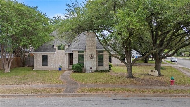 1001 Timber Bend Dr in Pflugerville, TX - Building Photo - Building Photo