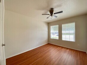 3608 Lazy Diamond in Selma, TX - Building Photo - Building Photo