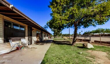 7508 W Orangewood Ave in Glendale, AZ - Building Photo - Building Photo