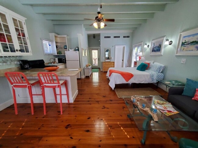 226 NE 1st Ave in Delray Beach, FL - Building Photo - Building Photo