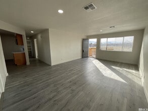 1090 Barstow St in Reno, NV - Building Photo - Building Photo