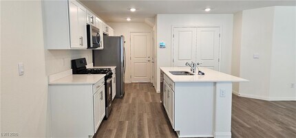 6137 Orchid Fls St in North Las Vegas, NV - Building Photo - Building Photo
