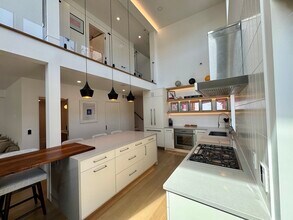 22 Parker St in Boston, MA - Building Photo - Building Photo