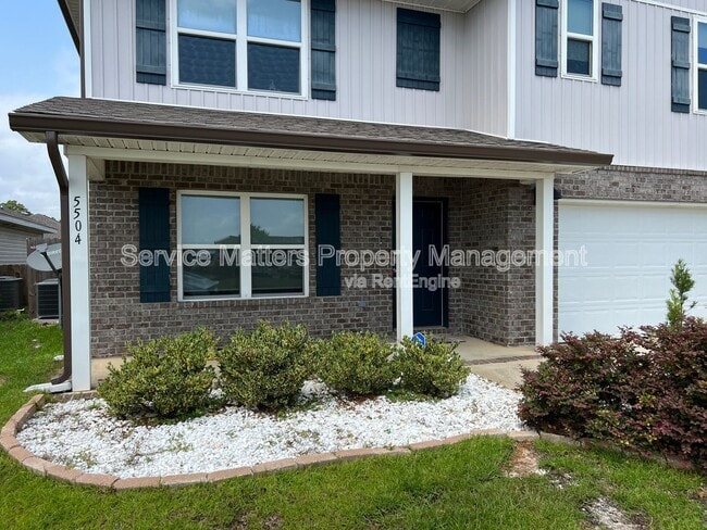 5504 Lancelot Trl in Milton, FL - Building Photo - Building Photo