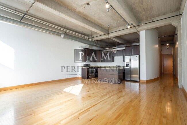 property at 239 E Chicago St