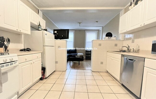 property at 72 Egmont St