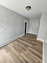 468 Main St in Poughkeepsie, NY - Building Photo - Building Photo