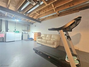 3204 Deer Trail in Cortland, OH - Building Photo - Building Photo