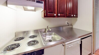 2032 16th St NW in Washington, DC - Building Photo - Building Photo