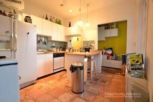 21 Royal St, Unit 7 in Boston, MA - Building Photo