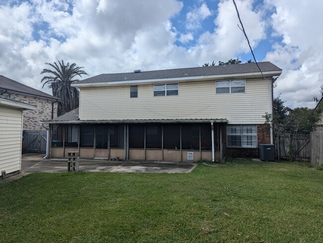 219 Terry Pkwy in Terrytown, LA - Building Photo - Building Photo
