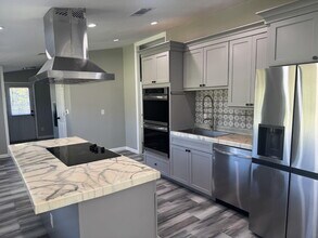 31326 Tyndall Rd in Wesley Chapel, FL - Building Photo - Building Photo