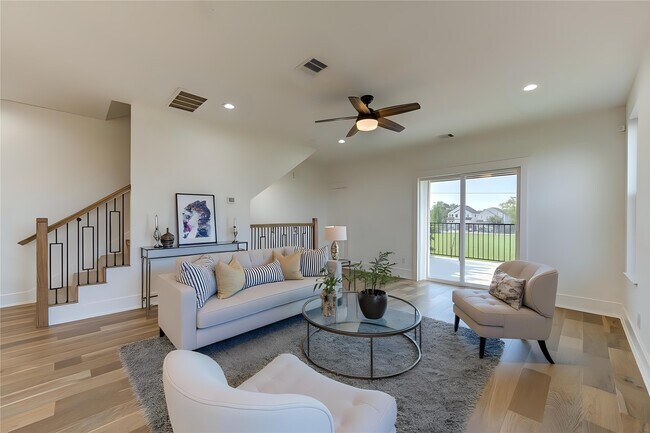 933 40 1/2 St St in Houston, TX - Building Photo - Building Photo