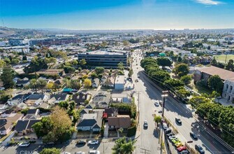 8960 Helms Pl in Los Angeles, CA - Building Photo - Building Photo