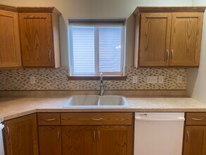 4742 50th Ave S in Fargo, ND - Building Photo - Building Photo