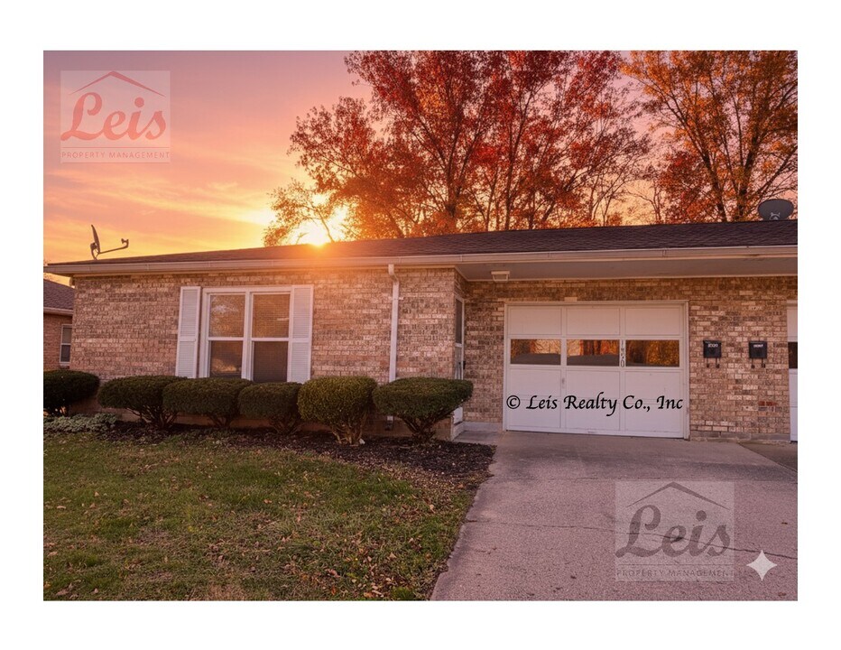 1550 Leedes Rd in Troy, OH - Building Photo