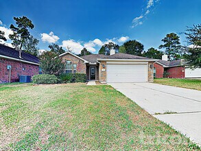 6814 Kotlan Ct in Magnolia, TX - Foto de edificio - Building Photo