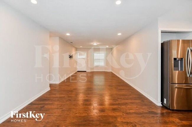 1718 Whiteoak Dr in Garland, TX - Building Photo - Building Photo