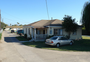 3702-3712 Santa Clara Ave Apartments