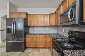 16355 Meadowlands Ln in Westfield, IN - Building Photo - Building Photo