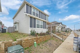 5612 Shore Point Trl in Fort Worth, TX - Building Photo - Building Photo