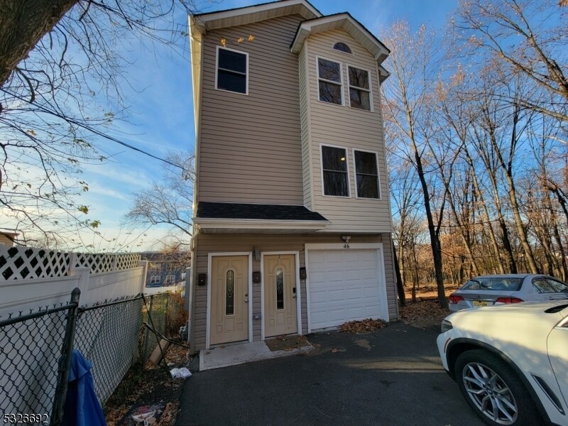 46 Garret St in Paterson, NJ - Building Photo