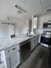 631 SW 28th Terrace in Fort Lauderdale, FL - Building Photo - Building Photo