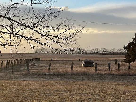 property at 8747 N 143rd St E