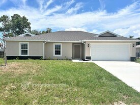 25074 Esmeralda Ct in Punta Gorda, FL - Building Photo