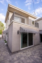 1637 N Allen Ave, Unit 1637 in Pasadena, CA - Foto de edificio - Building Photo
