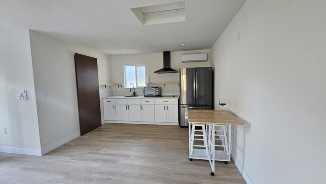 3046 Miguel St, Unit Detached Studio Apartment in Riverside, CA - Foto de edificio - Building Photo