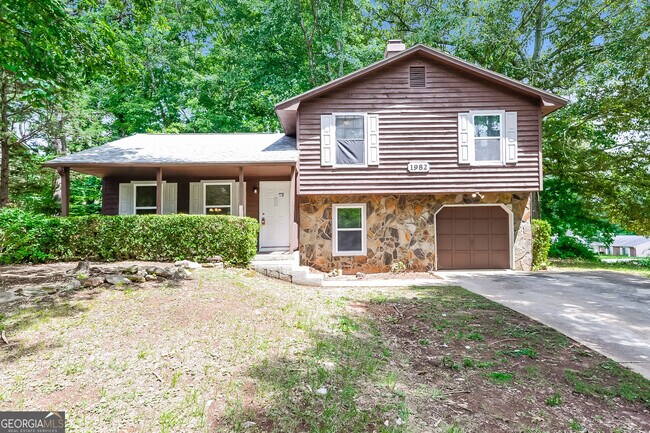 property at 1982 Woodlot Trail