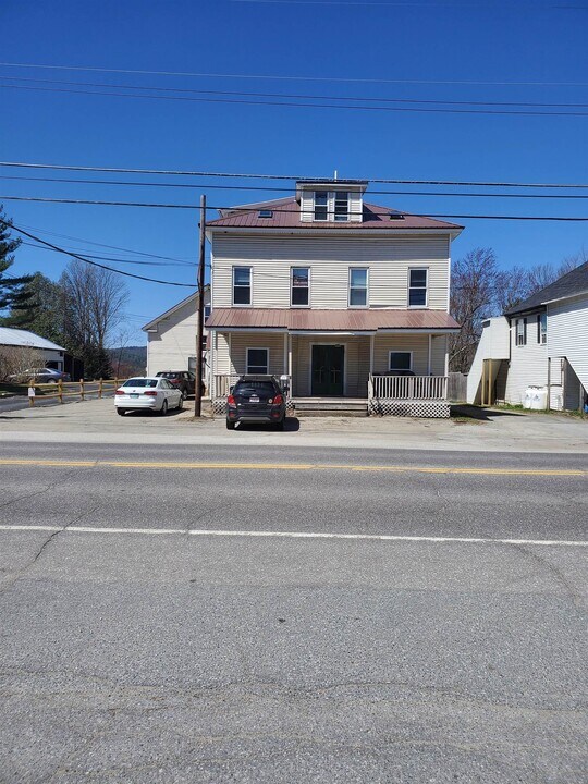 2733 Dartmouth College Hwy in Haverhill, NH - Building Photo