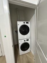 6631-6642 42 Ave in Beaumont, AB - Building Photo - Building Photo