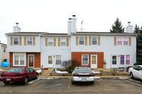 Colonia del Sol in Aurora, IL - Foto de edificio - Building Photo