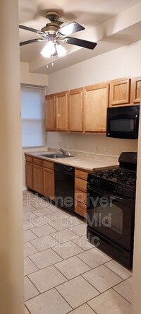 2912 Brighton St photo'