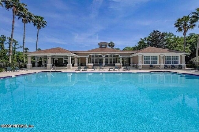 property at 10550 Baymeadows Rd