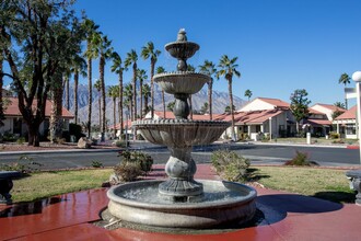 6071 Arroyo Rd in Palm Springs, CA - Building Photo - Building Photo