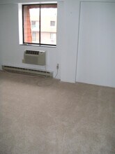 125 Pleasant St, Unit #125 in Brookline, MA - Building Photo - Building Photo