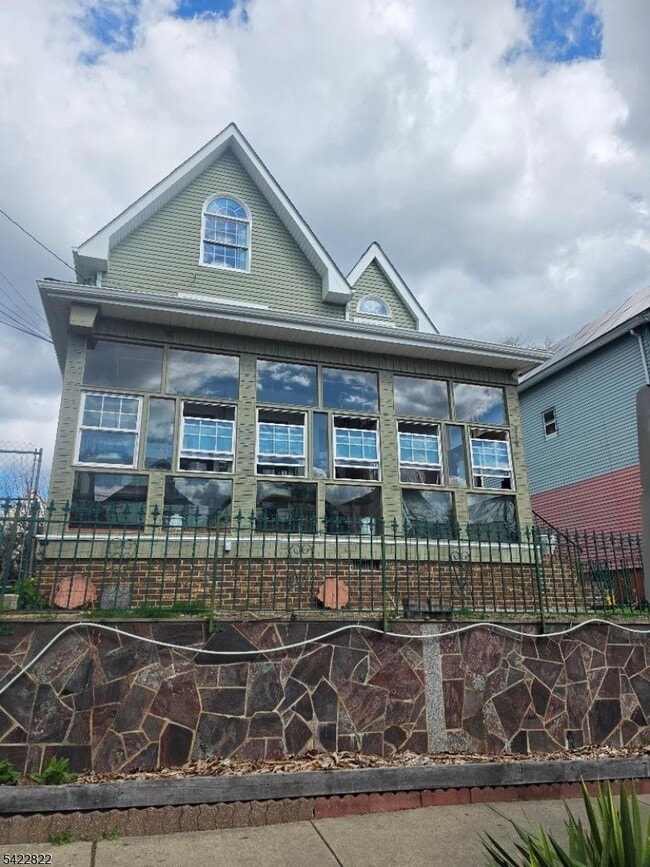 property at 238 Sherman St