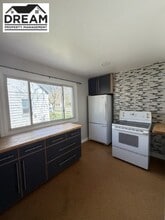 117 Walnut Ave S in Sarnia, ON - Building Photo - Building Photo