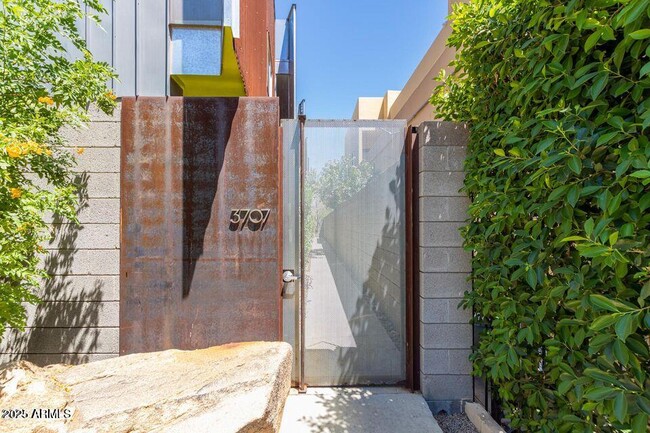 3707 N Marshall Way in Scottsdale, AZ - Building Photo - Building Photo