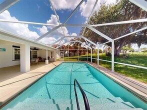 7923 Ridge Pointe Dr E in Lakeland, FL - Building Photo - Building Photo
