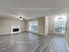 405 Anita Dr in Powder Springs, GA - Foto de edificio - Building Photo