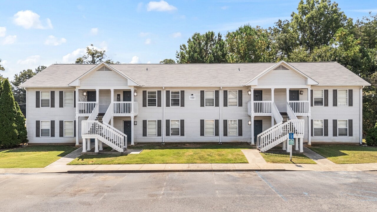 Bessemer Place Apartments in Bessemer, AL - Building Photo